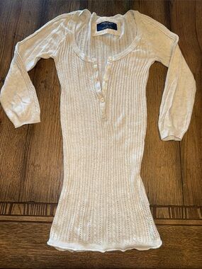American Eagle Outfitters Cream Knit V-Neck Henley Sweater